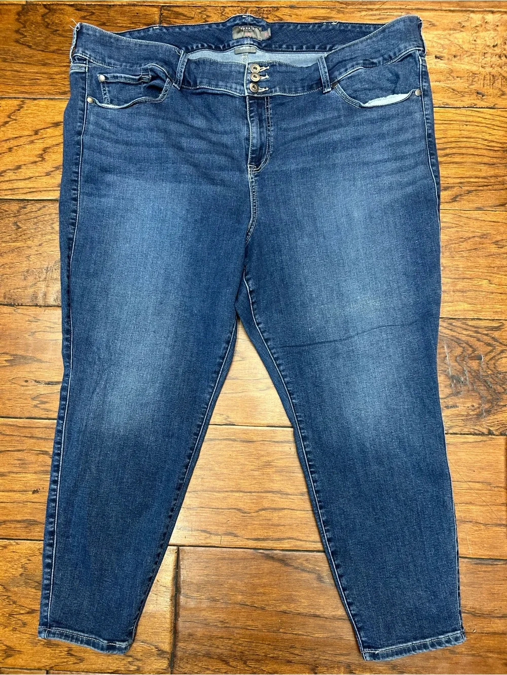 torrid Dark Blue Stretch Jeggings - Picture 1 of 5
